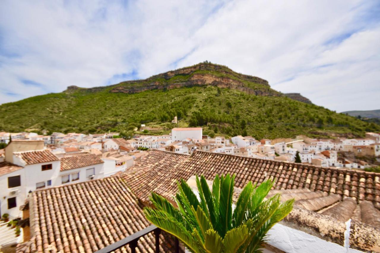 Casa El Cielo, In The Heart Of Old Town Villa Chulilla Bagian luar foto