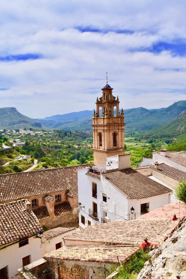 Casa El Cielo, In The Heart Of Old Town Villa Chulilla Bagian luar foto